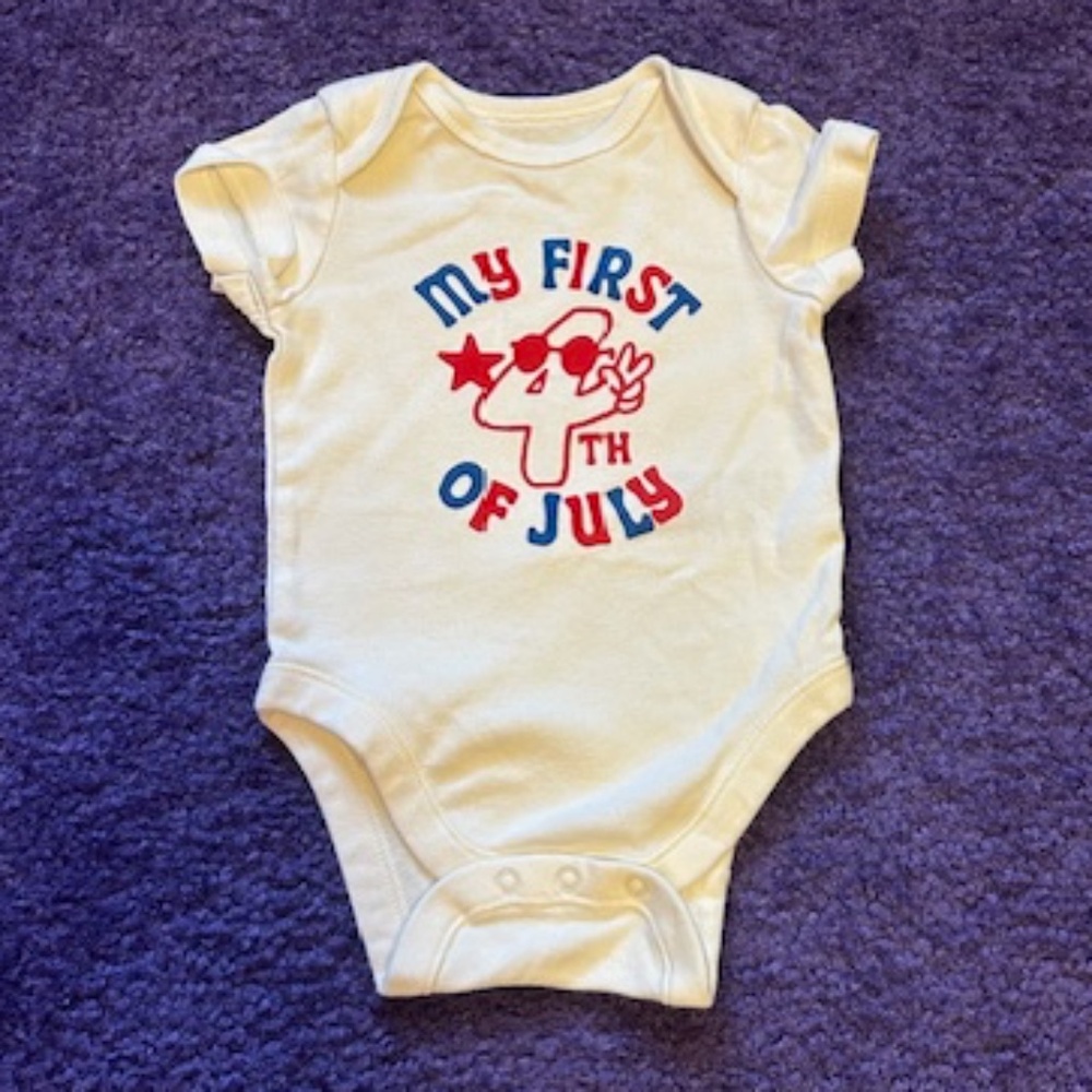 Old Navy "My first 4th of July" Onesie - 0-3 month